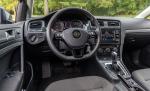 Volkswagen Golf TSI 5-Door 2017 года (NA)